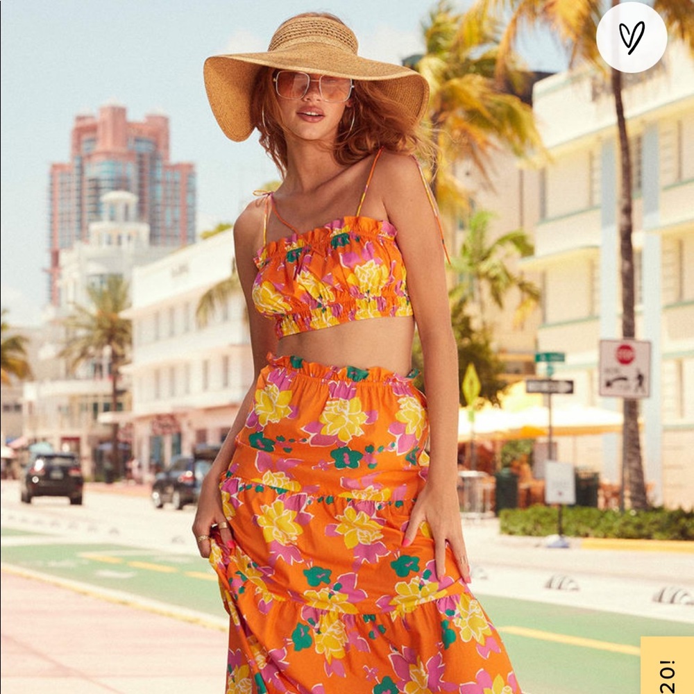 NWOT Lulus 2 piece set Orange yellow pink green floral print crop top maxi skirt